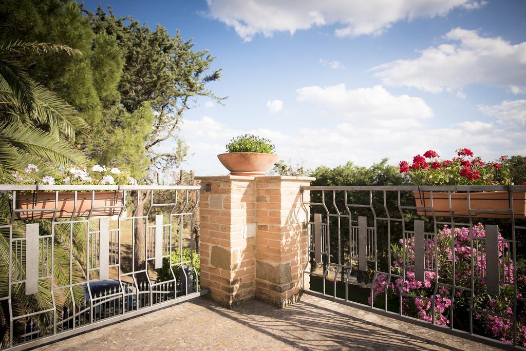 Il Delfino Villa Pisticci Bagian luar foto